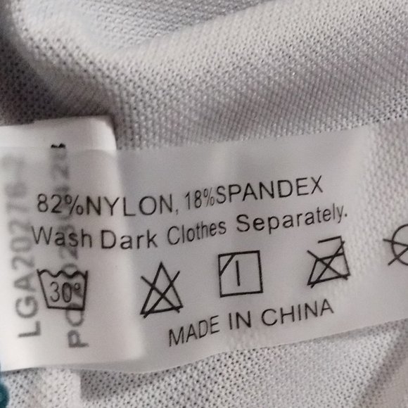 Modihito (S) Colorblock Bikini - Picture 9 of 10